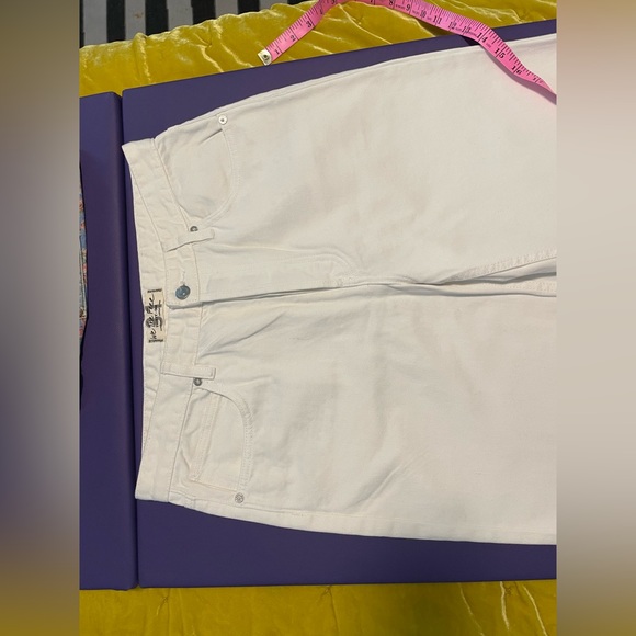 We the Free White Jeans Size 31 - Picture 3 of 4